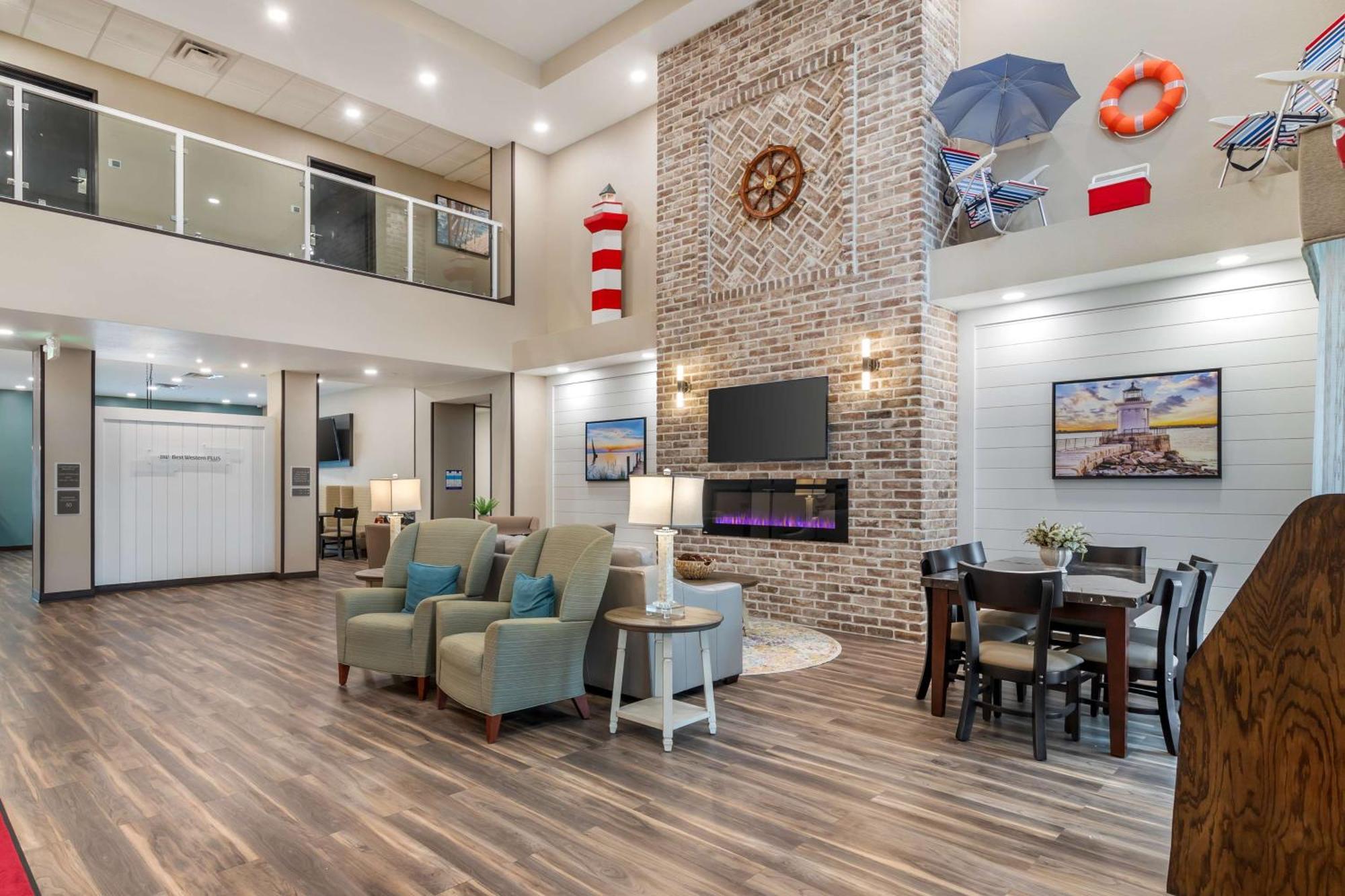 Best Western Plus Bluffton/Hilton Head Hotel ภายนอก รูปภาพ