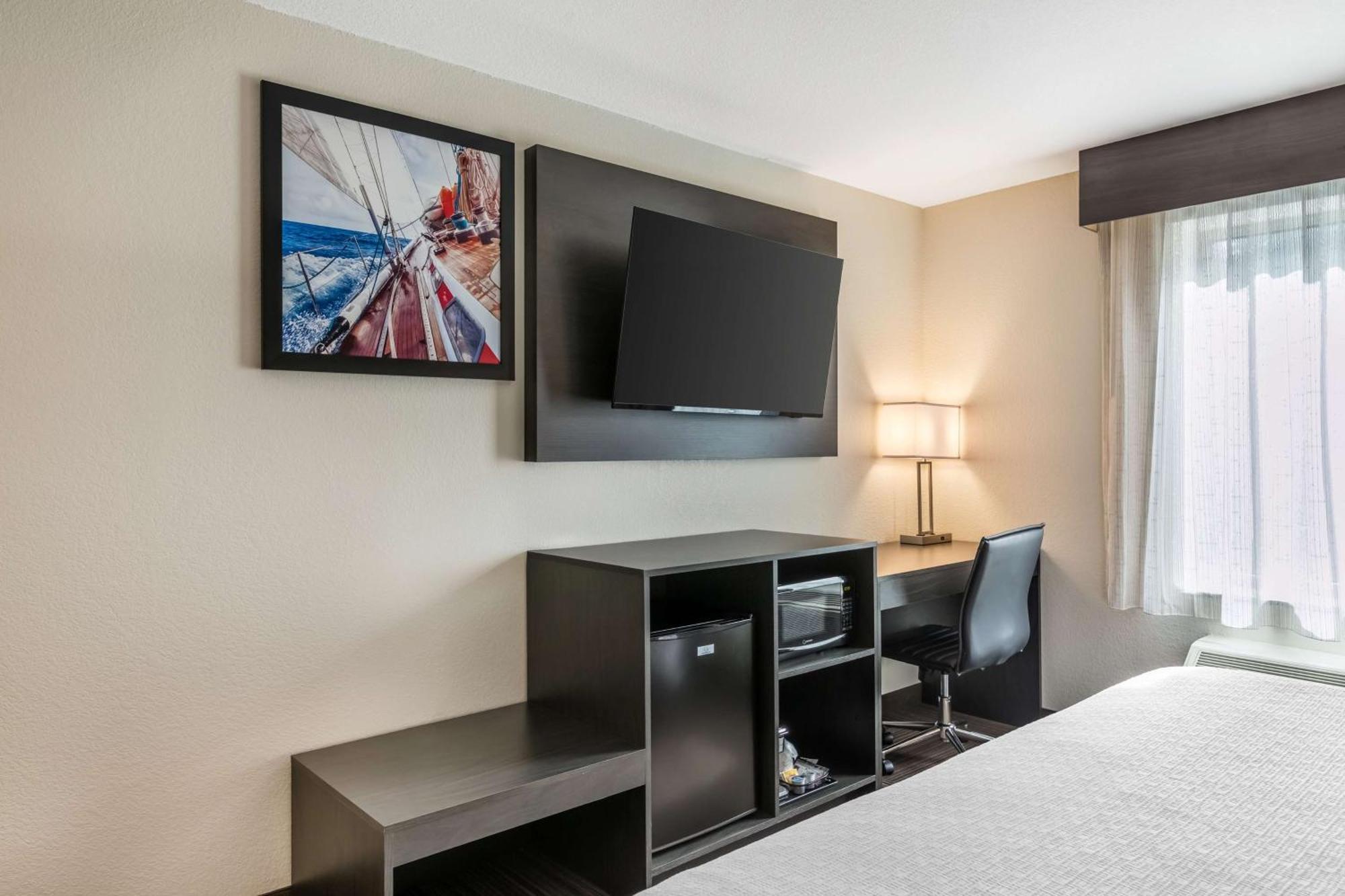 Best Western Plus Bluffton/Hilton Head Hotel ภายนอก รูปภาพ